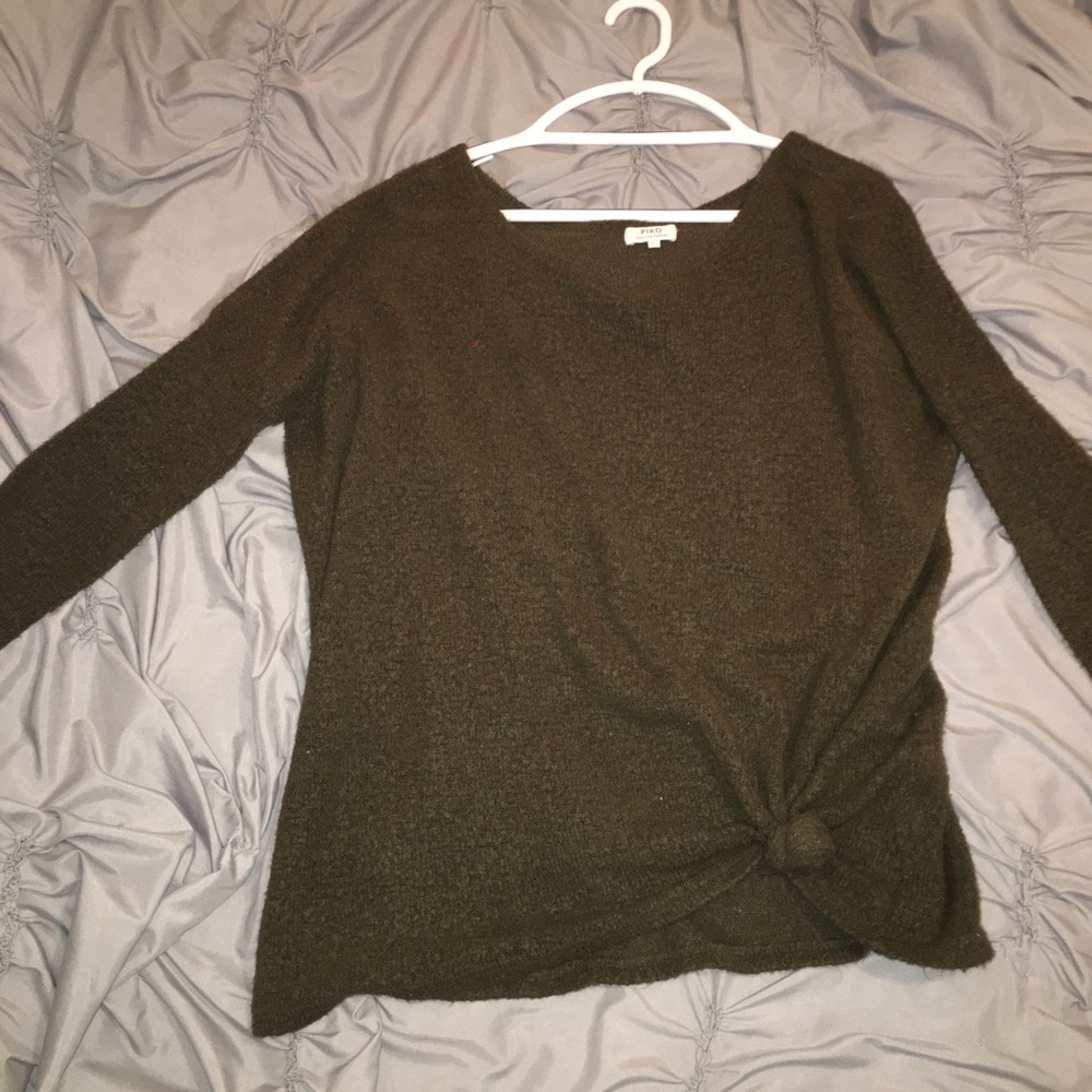 Piko sweater